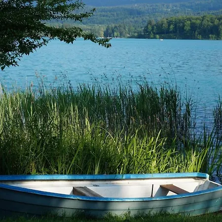 アパート Am Faaker Mit Privatstrand Und Ruderboot *