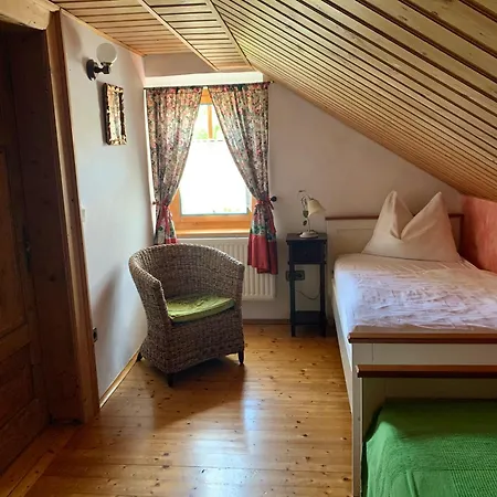 Am Faaker Mit Privatstrand Und Ruderboot アパート