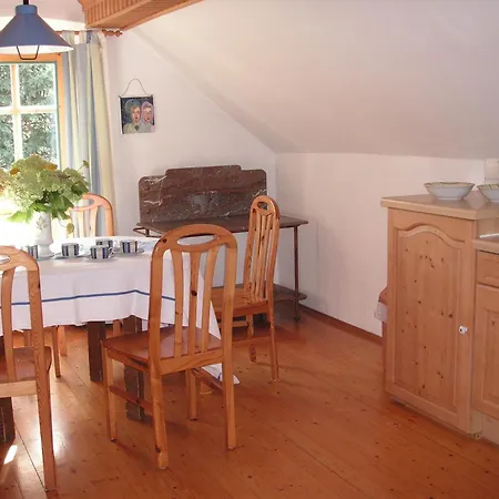 Am Faaker Mit Privatstrand Und Ruderboot