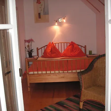 Am Faaker Mit Privatstrand Und Ruderboot アパート *